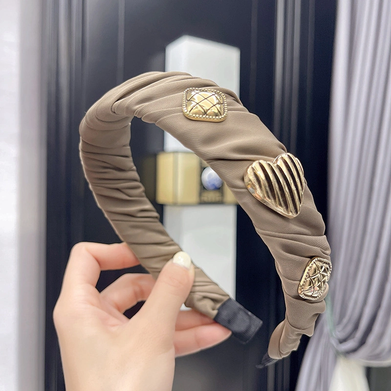 Pleated Heart Headband Metal Hair Hoop Pressure Hair Wide Edge Face Hairband