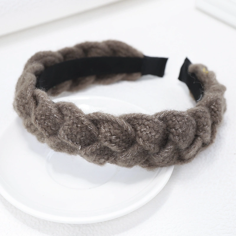 Autumn and Winter Twist Knitted Wool Headband New Handmade Hair Bands Net Red Simple Color Hair Accessories