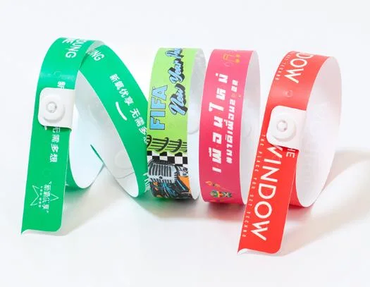 Customized Logo 13.56MHz PVC RFID Elasticless Wristband for Children&prime;s Paradise