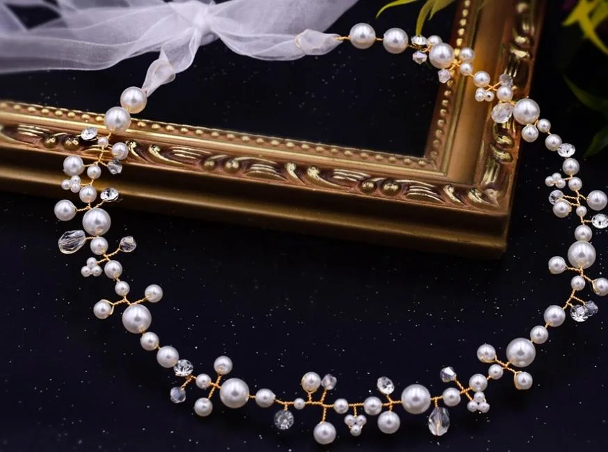 Bridal Pearl Crystal Headband for Women. Bridal Haolo Headpiece