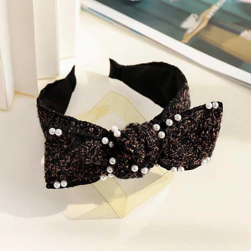 Fashion Early Autumn New Korean Version of Simple Simple Hair Edge Nail Pearl Hair Ornaments Headband Retro Knitted Fabric Bow Hair Band