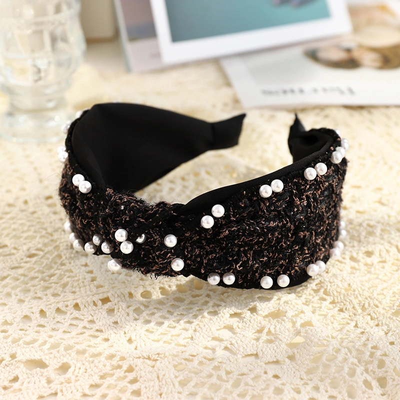 Early Autumn New Korean Version of Simple Simple Hair Edge Nail Pearl Hair Ornaments Headband Retro Knitted Fabric Bow Hair Band