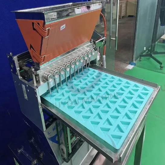 High Efficiency Chocolate Soft Candy Pouring Machine Desktop Candy Making Machine Depositor Gummy Candy Making Machine