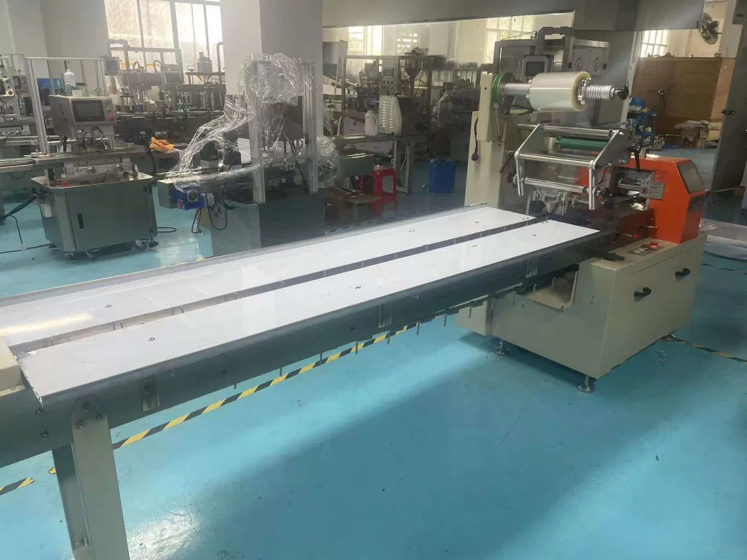 Fully Automatic Horizontal Packaging Chocolate Bar Candy Wrapping Soap Flow Spoon Sanitary Cotton Making Pillow Packing Machine