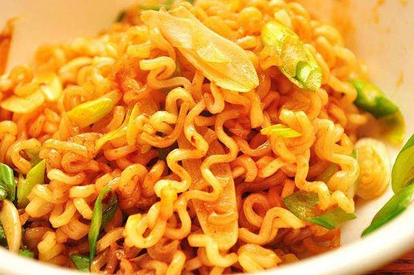 Ramen Production Line Korean Soybean Paste Noodle Maker Paper Pot Instant Noodle Making Line