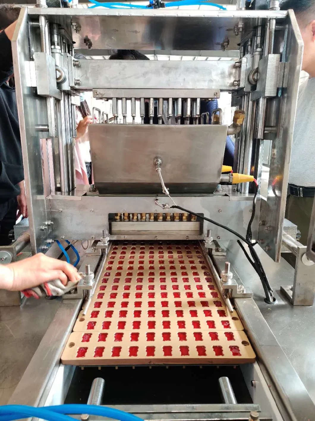 Factory Production Line Jelly Candy Bear Gummy Machine Candy Making Automatic