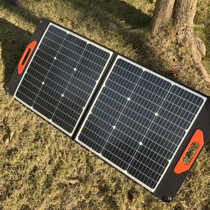 Factory Direct Renewable Energy Foldable Solar Panels 100W 2.9kg