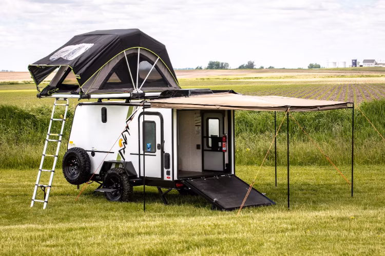2022 Hot Sale Ultra Lightweight Mini Toy Hauler-1 of The Lightest Trailers Around