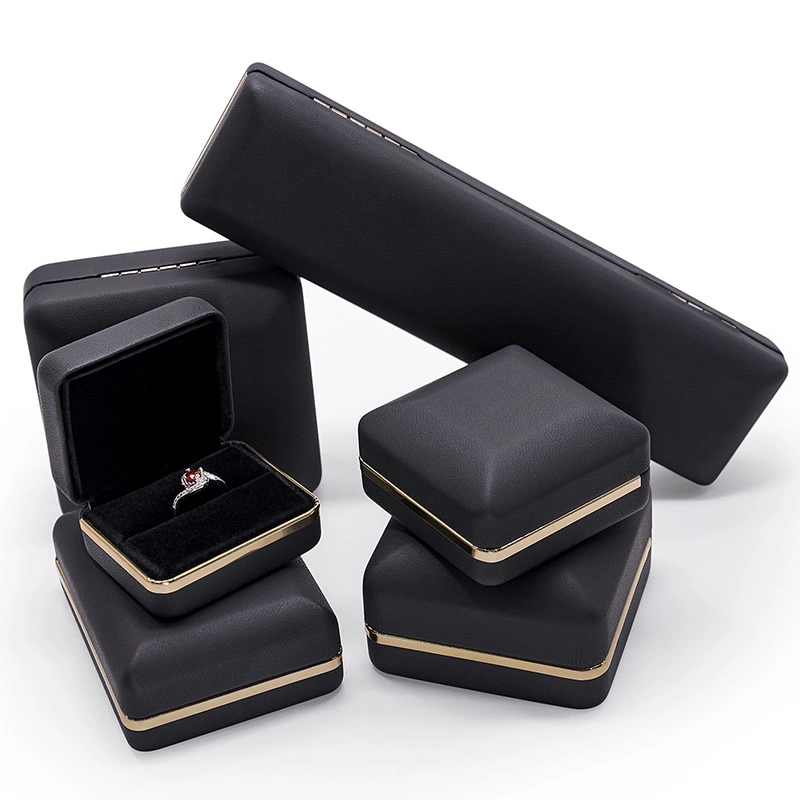 Small Jewelry Crown Box Custom Jewelry Package Set Paper Velvet Leather Ring Earring Box