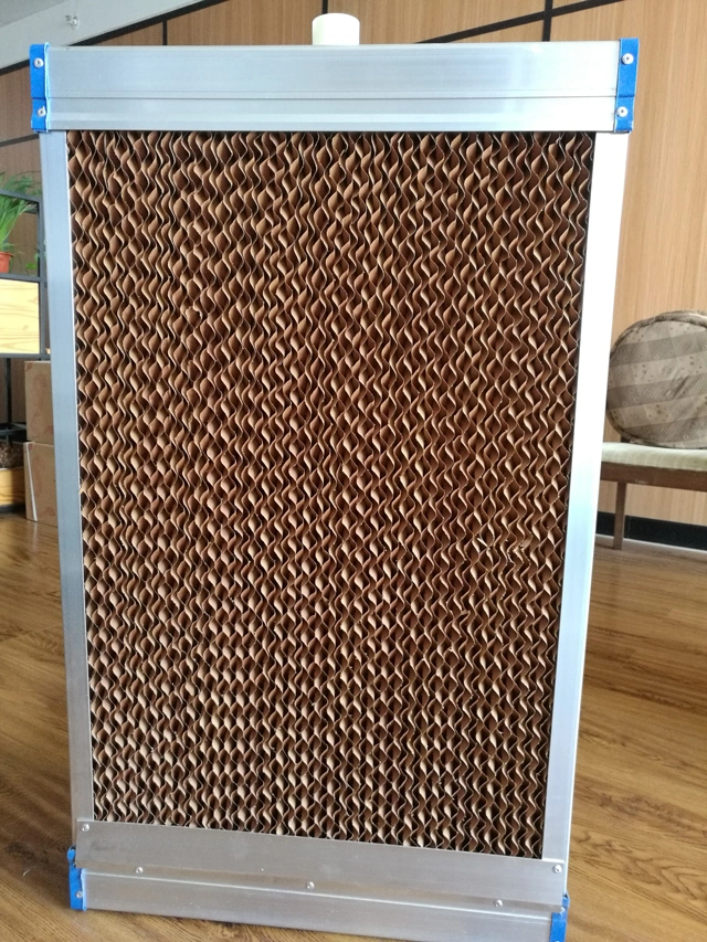 Brown Craft Paper 7090 Wall Mounting Cooling Pad Worked with Cooling Fan