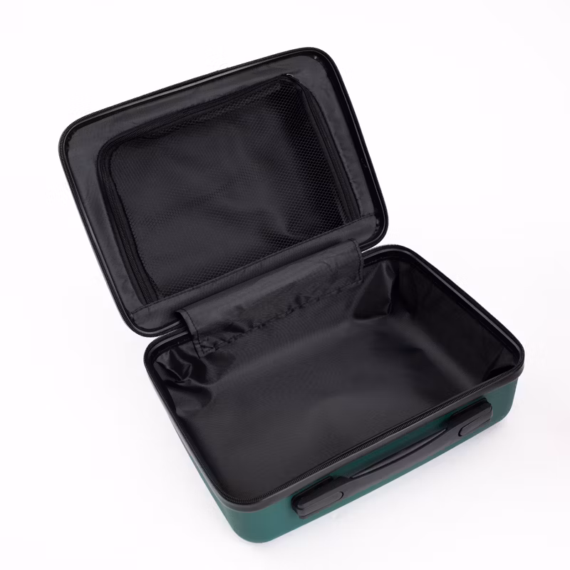 Popular Custom Eco-Friendly Epoxy Logo PP Mini Makeup Bag Box with Large Capacity Vanity Cosmetic Beauty Case