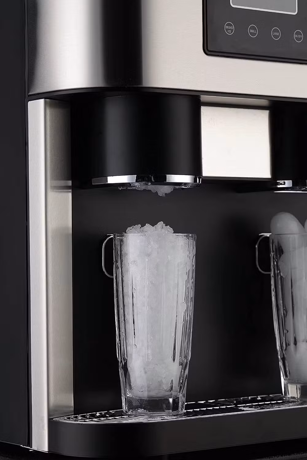Hot Selling Portable Desktop Office Ice Maker Small Household Crushed Ice Maker
