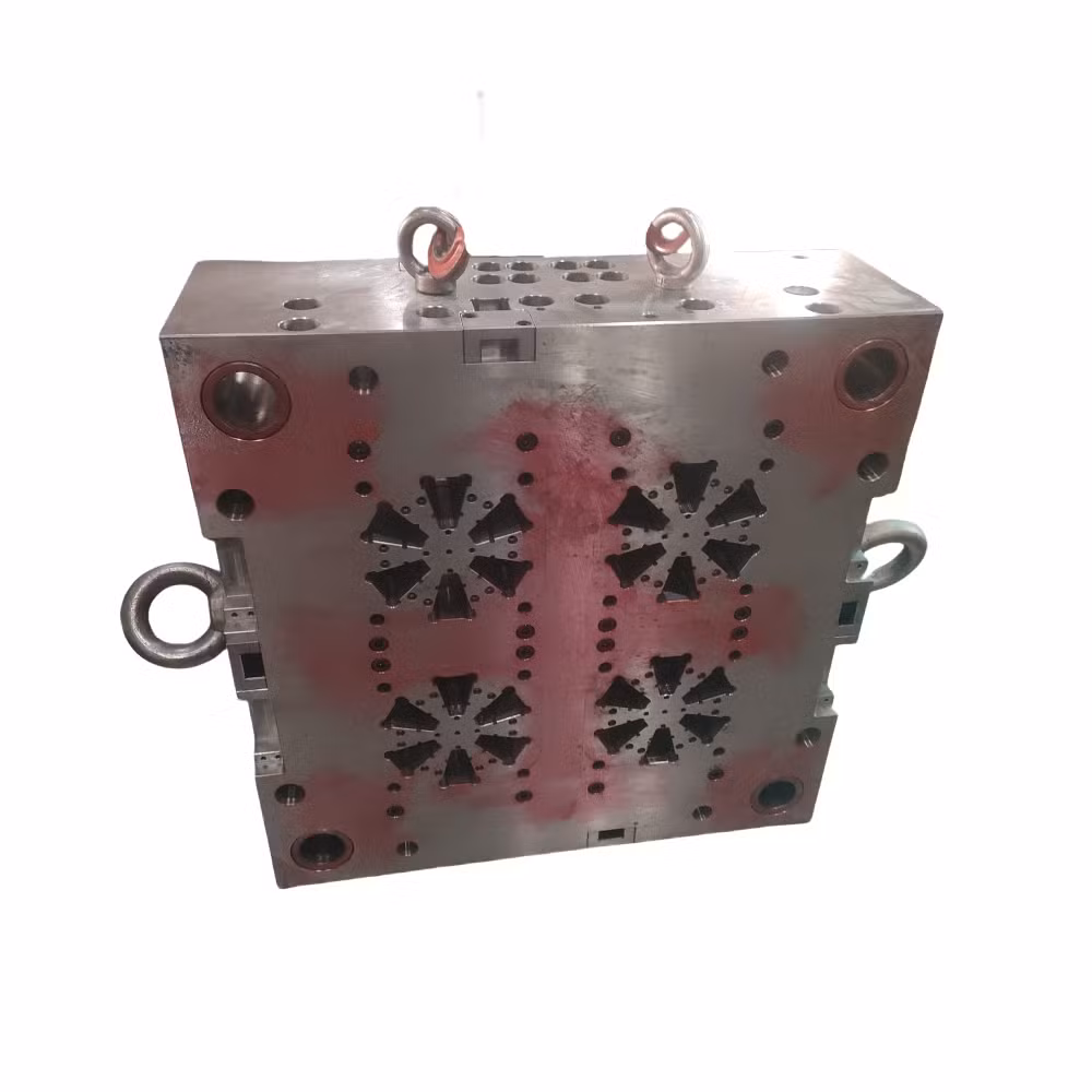 Multi Cavities Plastic Spherical Connector Injection Mold for Building Product