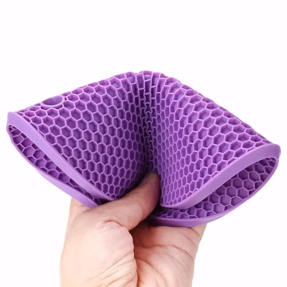 BPA Free Silicone Placemat Super Sofe Table Mat Heat Resistant for Kitchen