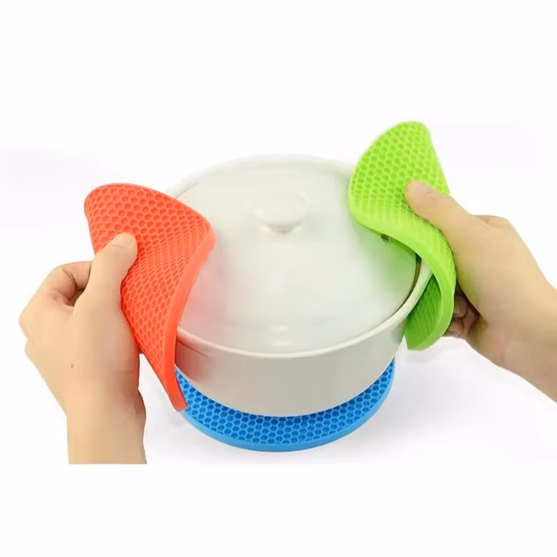 BPA Free Silicone Placemat Super Sofe Table Mat Heat Resistant for Kitchen