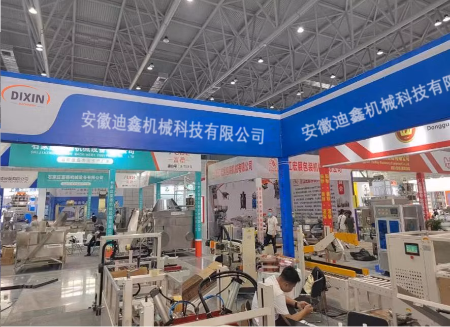 Automatic Flow Pack Packaging Machine for Ice Popsicle/ Ice Cube/Ice Cream Emballage Pillow Wrapping Machine