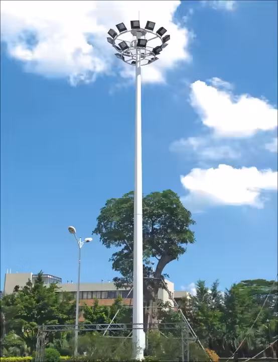 15m 18m 20m 25m 30m 35m Q235 Steel White High Mast Light for Road Sport Stadium Square Seaport Airport Parking Lot Highway