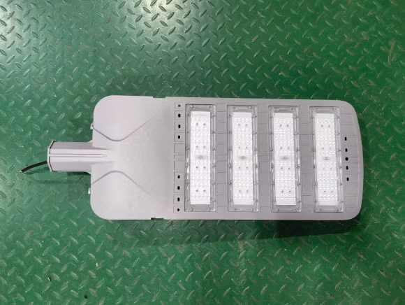 50W-250W IP65 Outdoor Module LED Solar Street Light/Lamp
