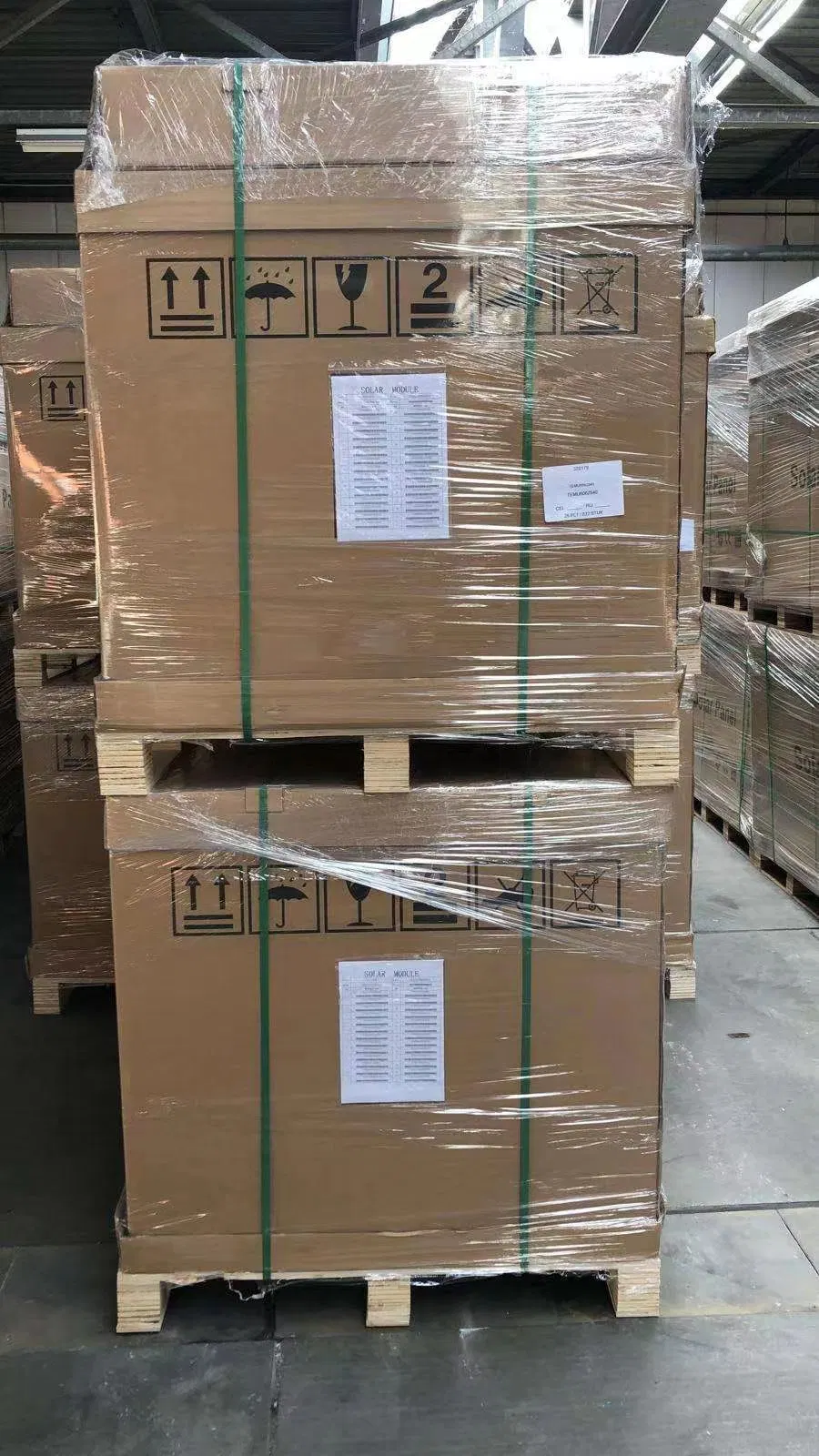 Vds German Brand Solar 650W 660W 670W Solar Energy Power Monocrystalline Solar Panel PV Module Chinese Factory Price Cost Rotterdam Warehouse Stock