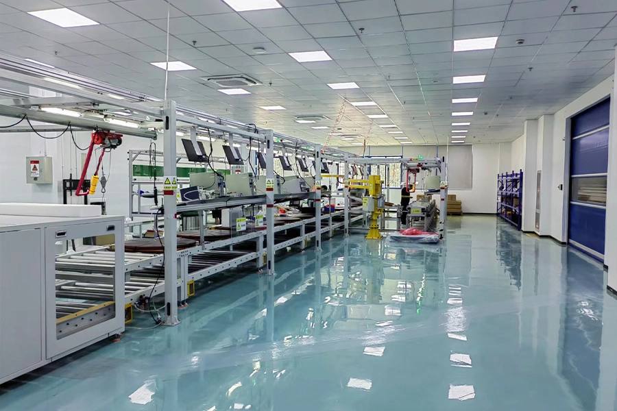 Reliable Three Phase Commercial Industrial 400VAC 40kw Micro Grid Solar Hybrid Inverter