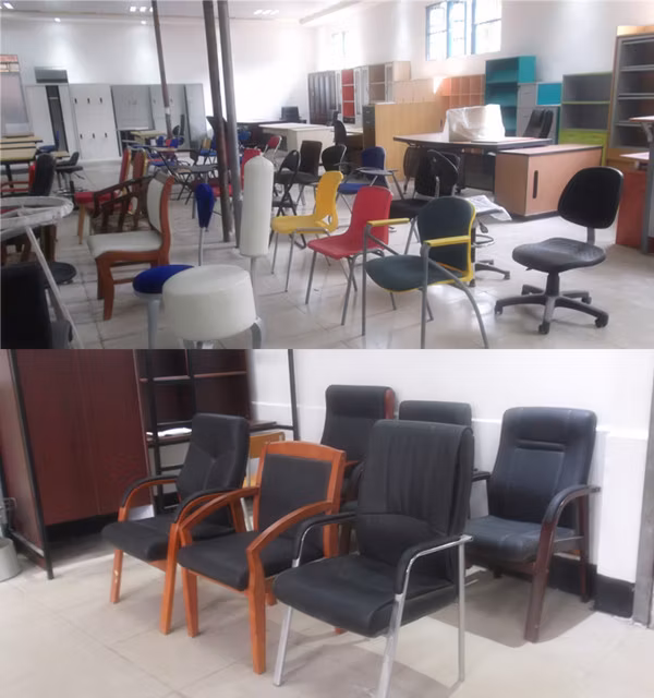 Durable and Stylish Office Chair for School and Lab Use