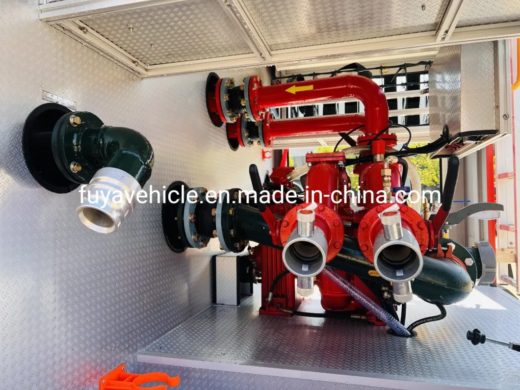 Sinotruk HOWO 4X2 Fire Engine Truck 5tons 5cbm 5000liters Water Tank Fire Rescue Truck with 5 Tons Powerful Crane for Sale