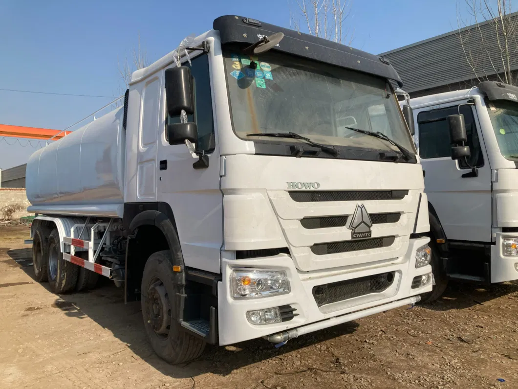 Used Sinotruk 6X4/8X4 25/30/35cbm 30000 Liters HOWO Fuel Oil Tanker Tank Truck Shacman Rhd/LHD Fuel Tanker Truck with Fuel Dispenser and Refueling Gun