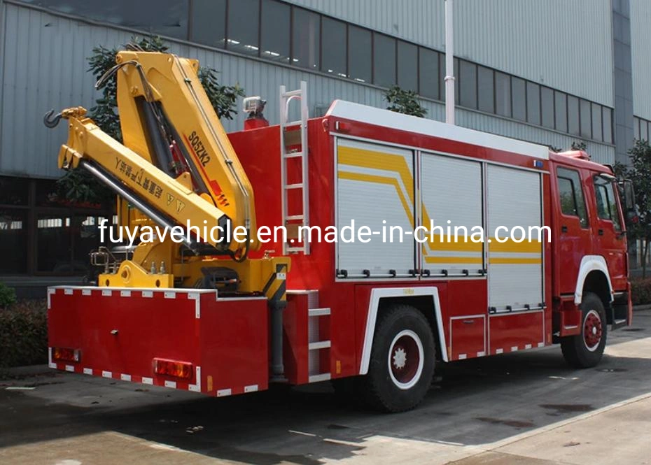 Sinotruk HOWO 4X2 Fire Engine Truck 5tons 5cbm 5000liters Water Tank Fire Rescue Truck with 5 Tons Powerful Crane for Sale