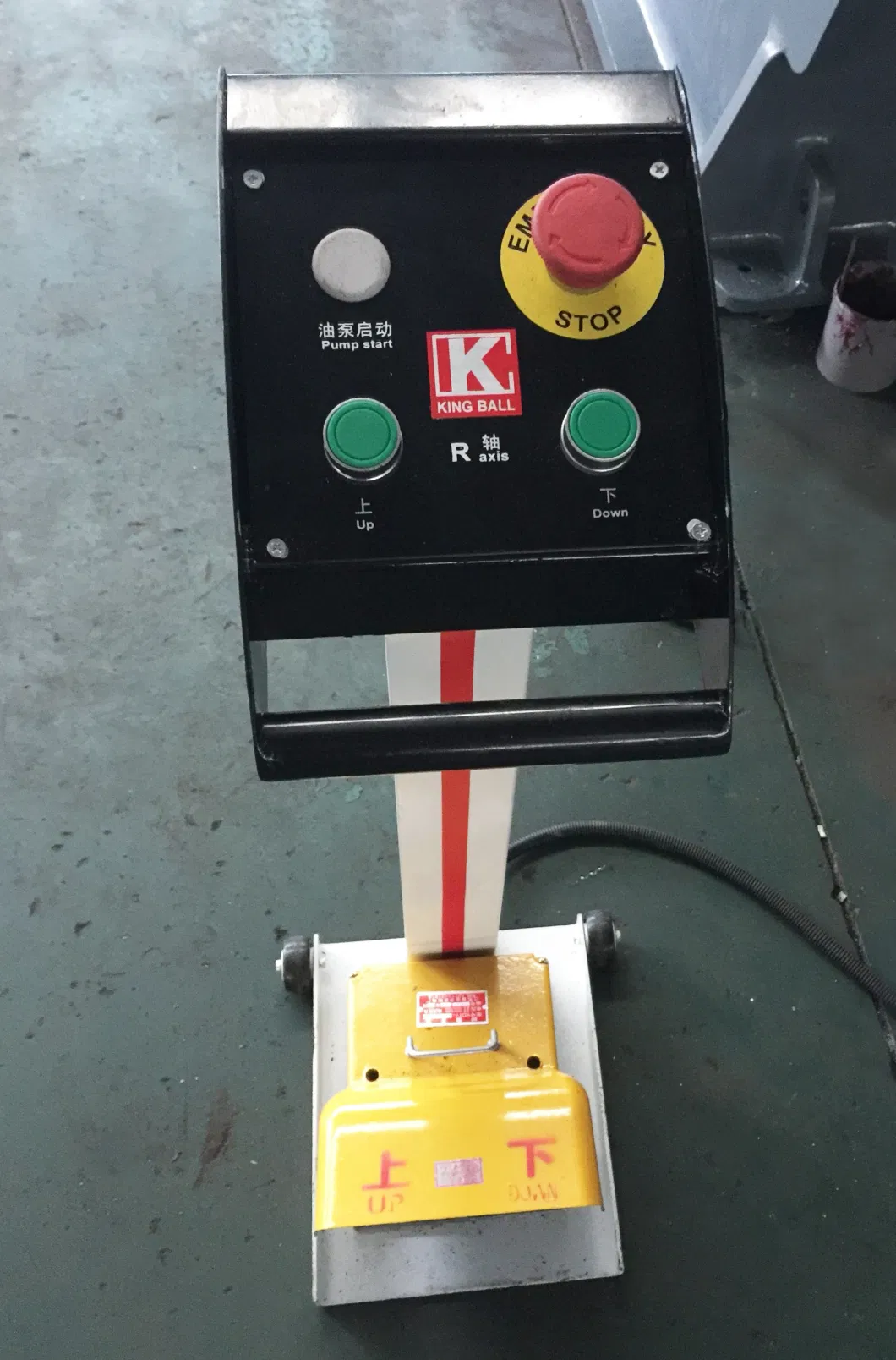 Metal Torsion Bar Synchronous CNC Press Brake Kcn-20032 for Ss