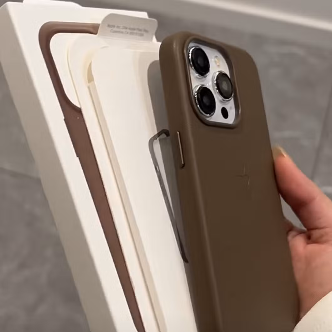 I Phone 15 PRO Max Plus Leather Phone Case with Magsafe Hot Sale Exquisite Fashion Cover Promotion Price 5 Colors