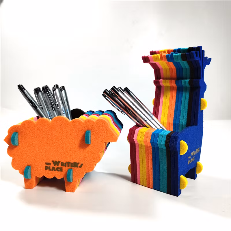 High Quality Wholesale Custom Brand Name Logo Giraffe Animal School Felt Pen Holder Stylish Pencil Cases