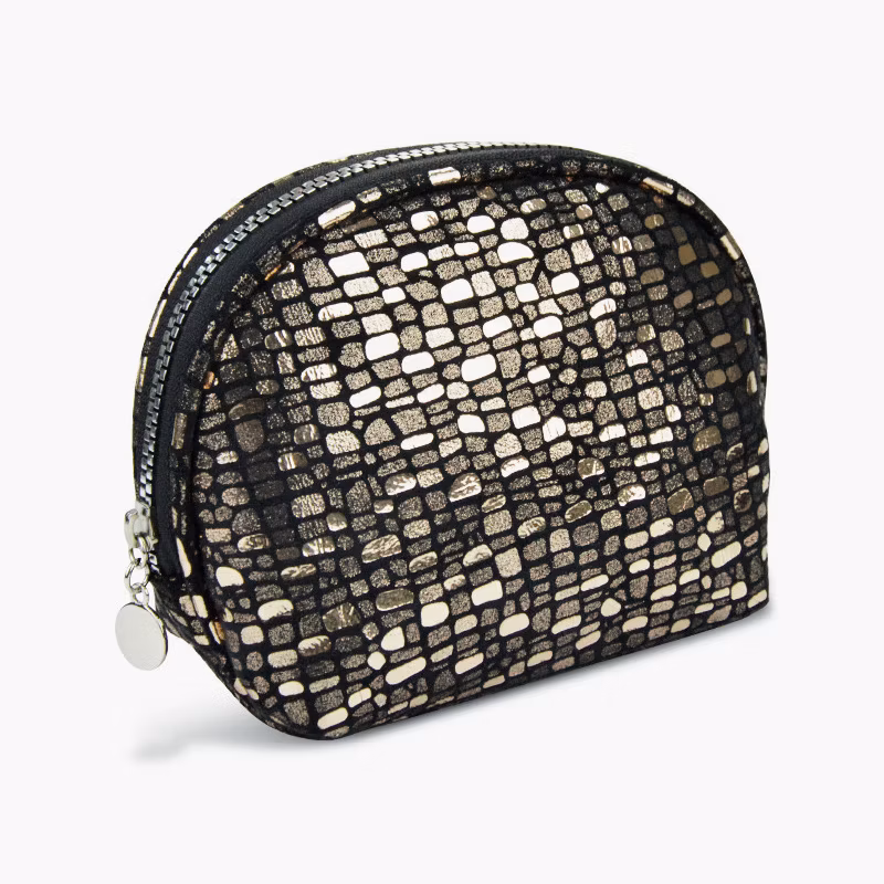 Custom Processing Simple Care Bag New Design Portable Storage Girls Toiletry Bag Makeup Bag Vegan Material Wash Bag