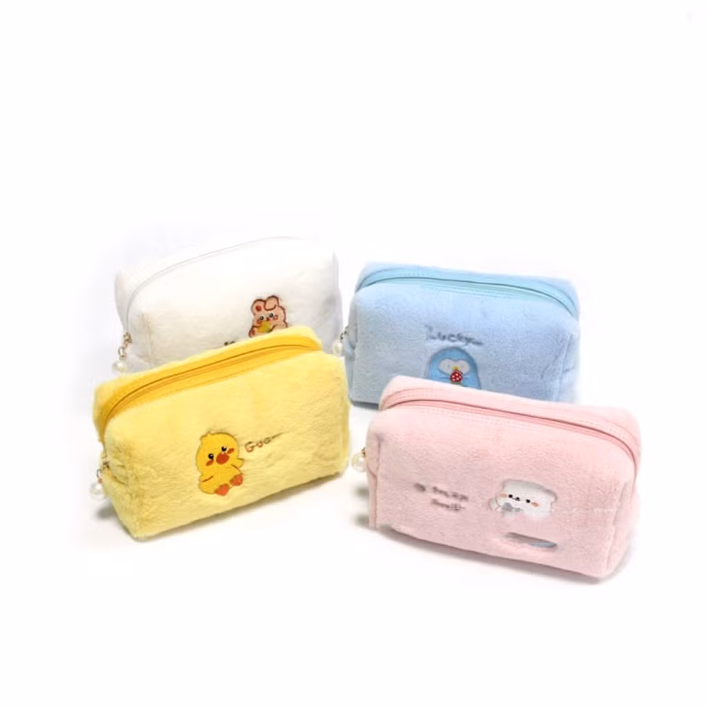 Stylish Large Capacity Portable Plush Pencil Case for Students