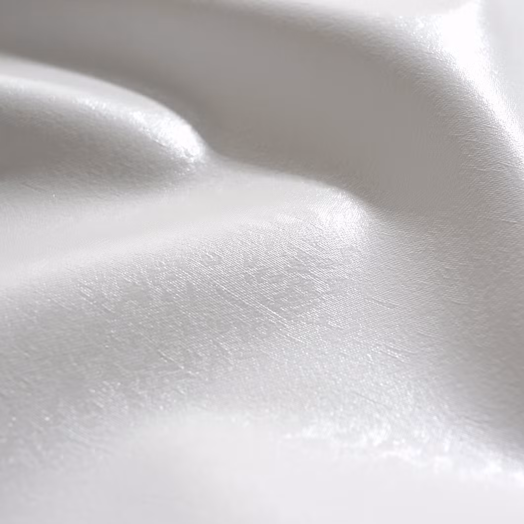Tablecloth Traffic White Floral, Oil-Proof, Stain-Proof and Heat-Resistant Luxury Tablecloth