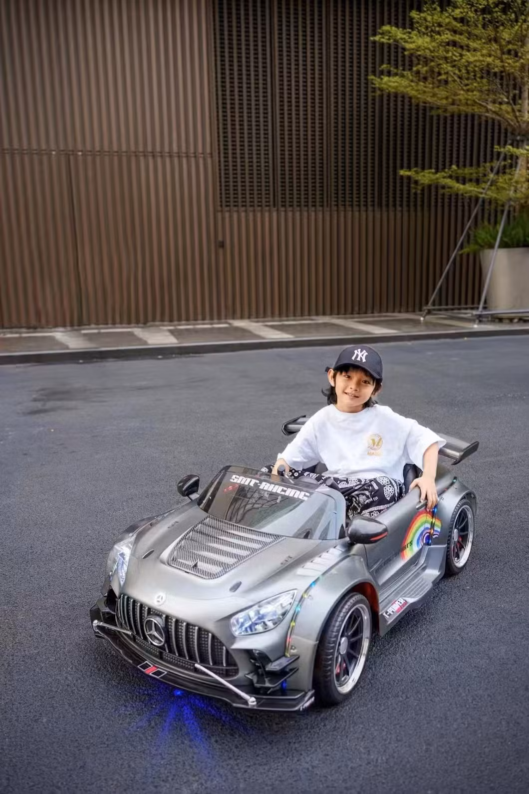 Wholesale Children&prime;s Electric Toys Cars with Remote Control Drift Ride on Car