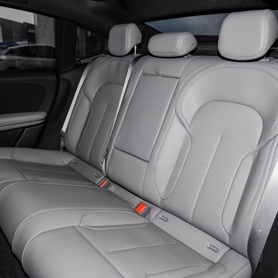 Left-Hand Drive, Hot Selling, Electric Car, Used Nio Et5, Wei Lai Et5, 5 Seats Intelligent Bev, 4WD, Awd, Medium Sedan Vehicle