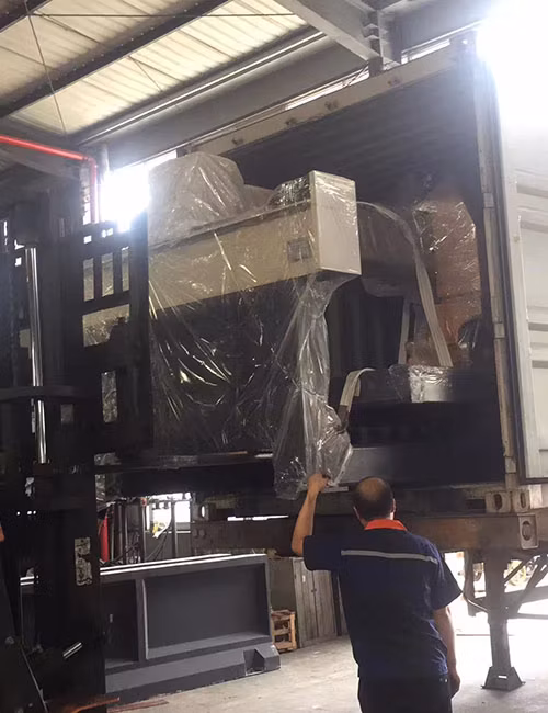 Italy Software 5-Axis CNC Bridge Saw High Speed Granite Marble Quarz Stone Cutting Machine and Sink Countertop Processing Machinery