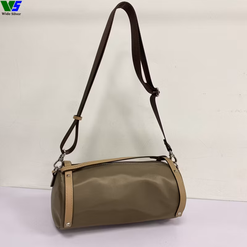 Wide Silver Wholesale Guangzhou Handbag Market Bag Designer Bag Femmes Sacs Fourre-Tout Bag Replica Master Copy of Luxury Branded Bags