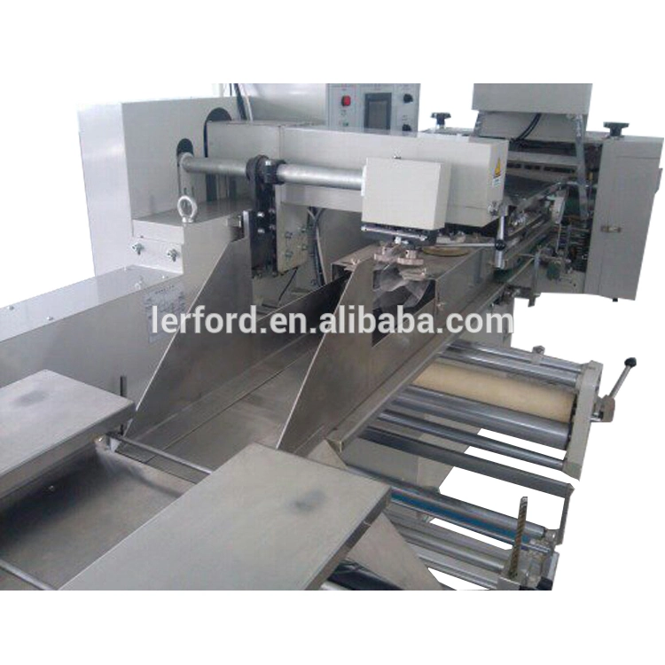 Automatic Horizontal Pillow Packing Machine for Food/Daily Applicances/Hardware