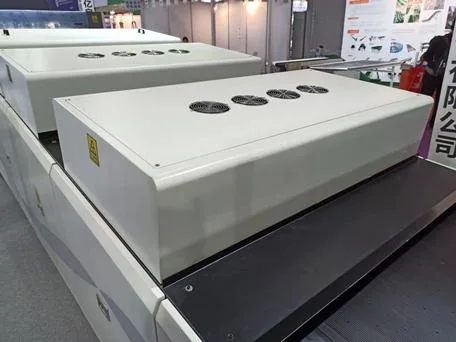 1060mm Format and 9000 Rph Waterbased/UV Varnish Overall and Spot Coating Machine