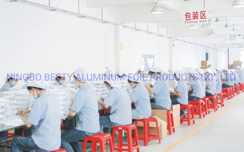 China Manufacturer Aluminum Foil Rolls for Kitchen Food Package