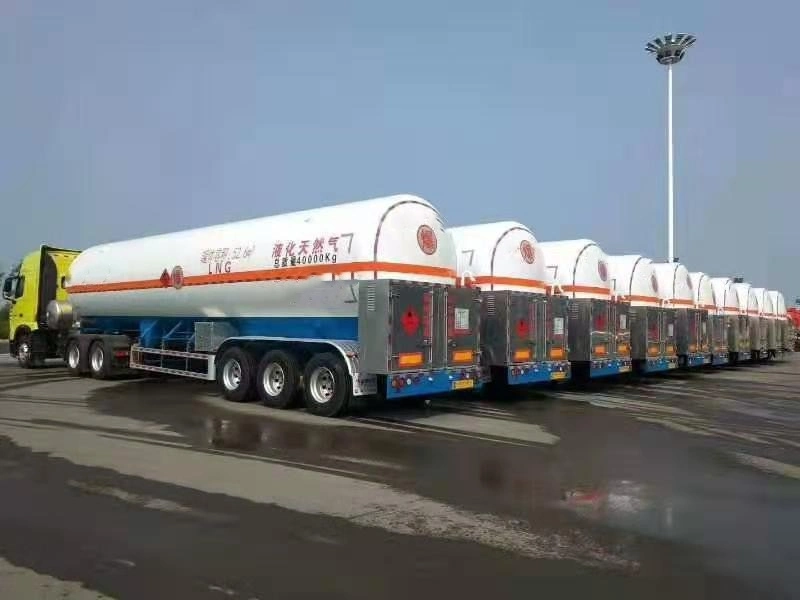 Export Various Models of Liquefied Natural Gas Transport Vehicles