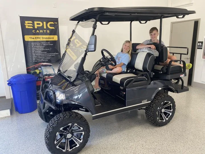 Brand New Hdk 4 Passengers Lithium Battery Powered Electric Golf Cart