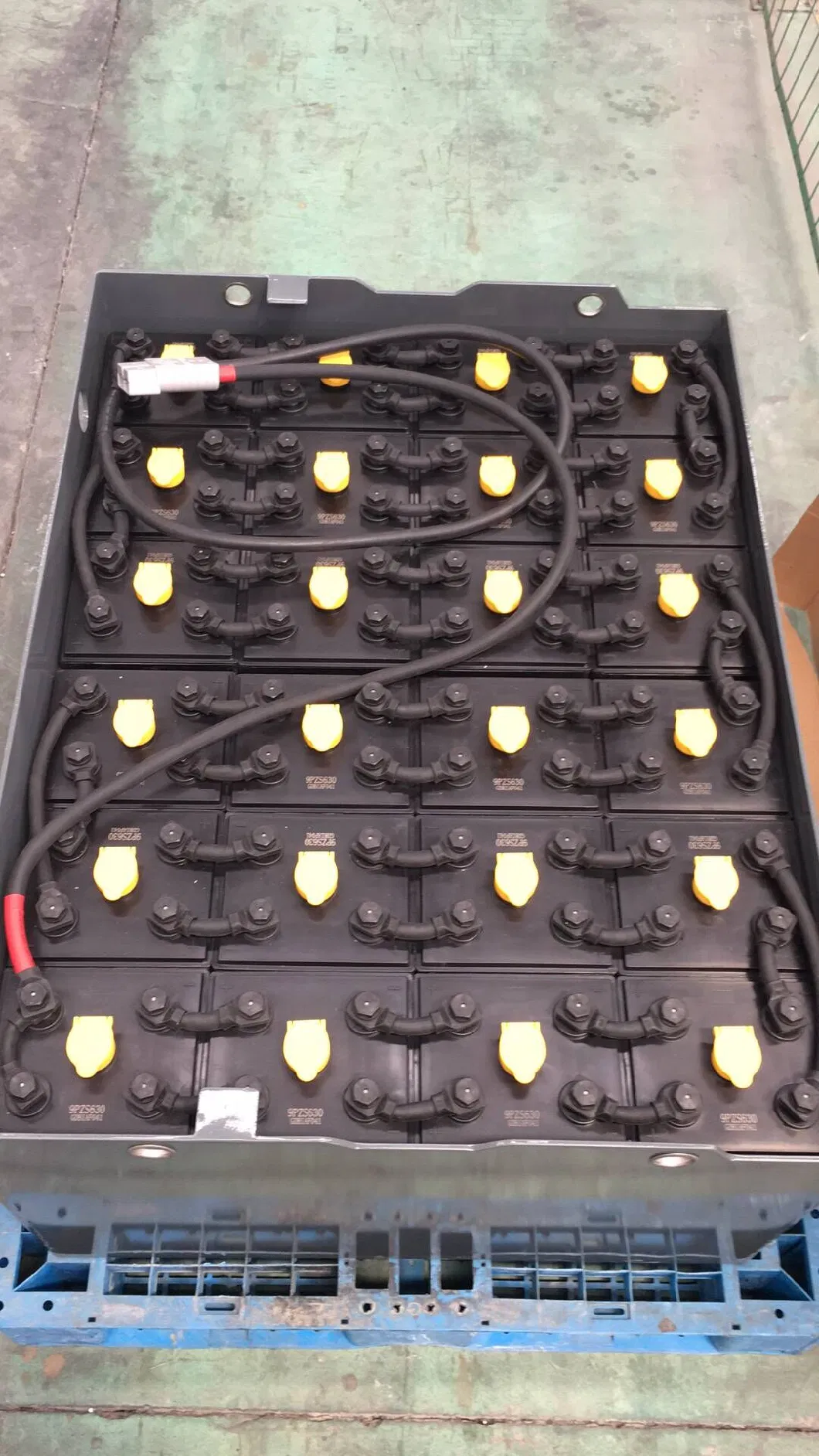 Wholesale Forklift Traction Battery 48V9pzs630ah Forklift Battery Pack Price for Sale