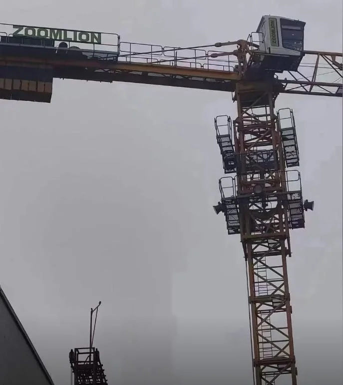 Second-Hand Zoomlion Wa6013-8A Construction Flat Head Tower Crane