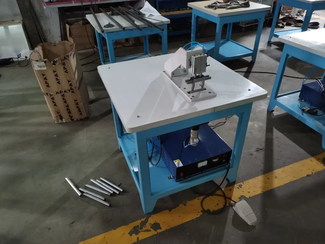 Factory Directly Sale Ultrasonic Spot Welding Machine for Mask Ear Loop, N95 Mask Making Machine