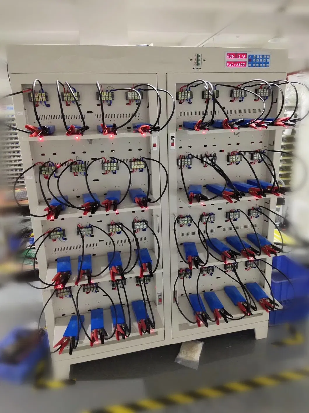 Lithium Ion Battery Lead Acid Battery Charge-Discharge Cycle Life Testing Equipment with Different Clamps