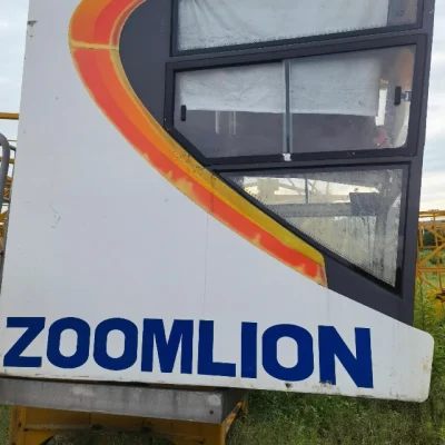 Segunda mano Zoomlion Wa6513-8b Construcción grúa torre de cabeza plana