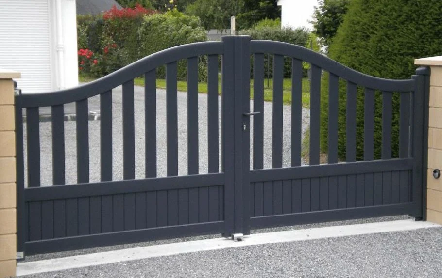 House Garden Metal Main Gates Customized Designs Aluminum Driveway Gate