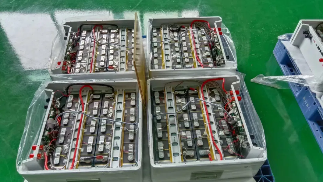 OEM LiFePO4 Battery 51.2V 100ah Lithium Iron Phosphate 5kwh Stacked Modular